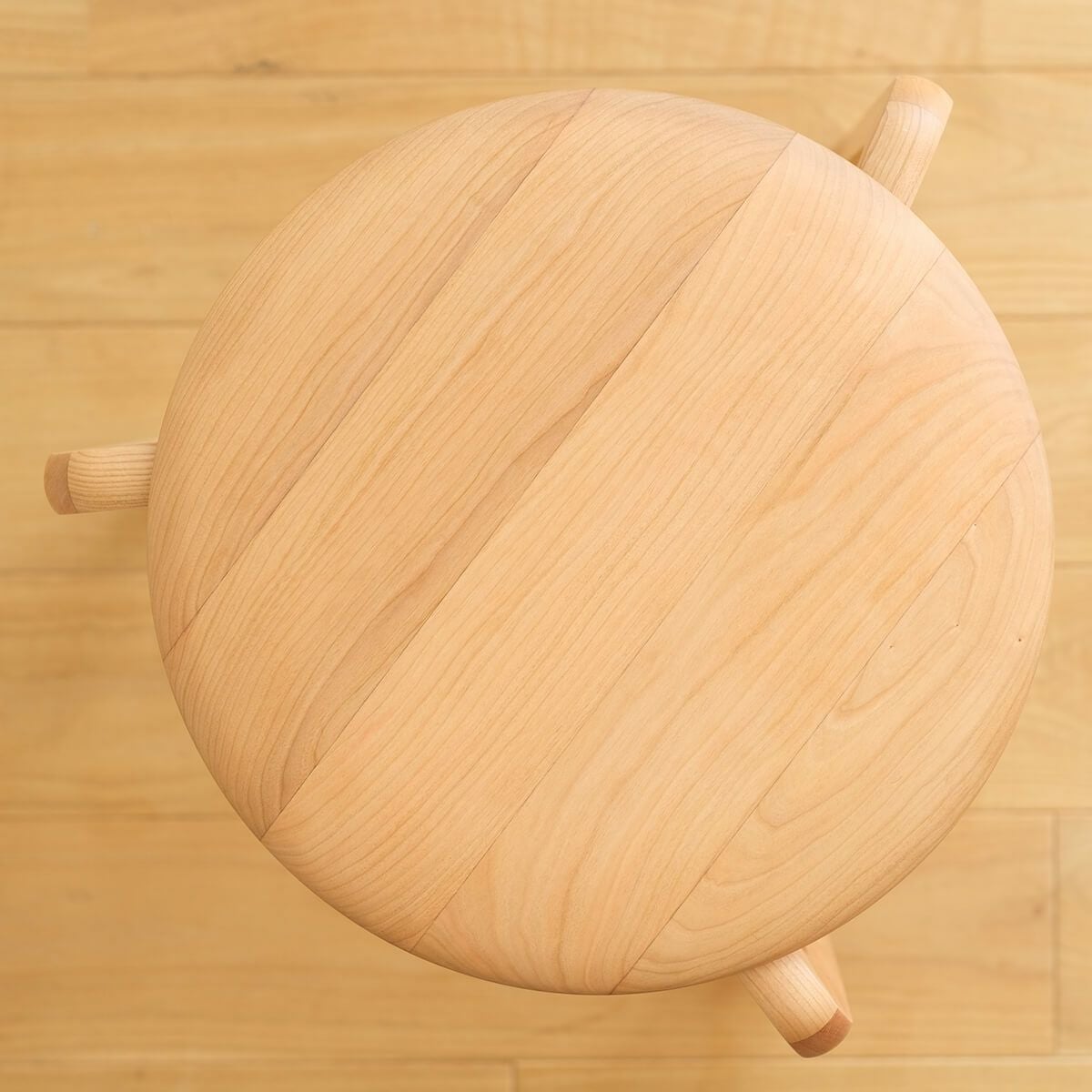 LISCIO | Stool (3本脚スツール) | DENTO STORE | 額縁・家具ブランド