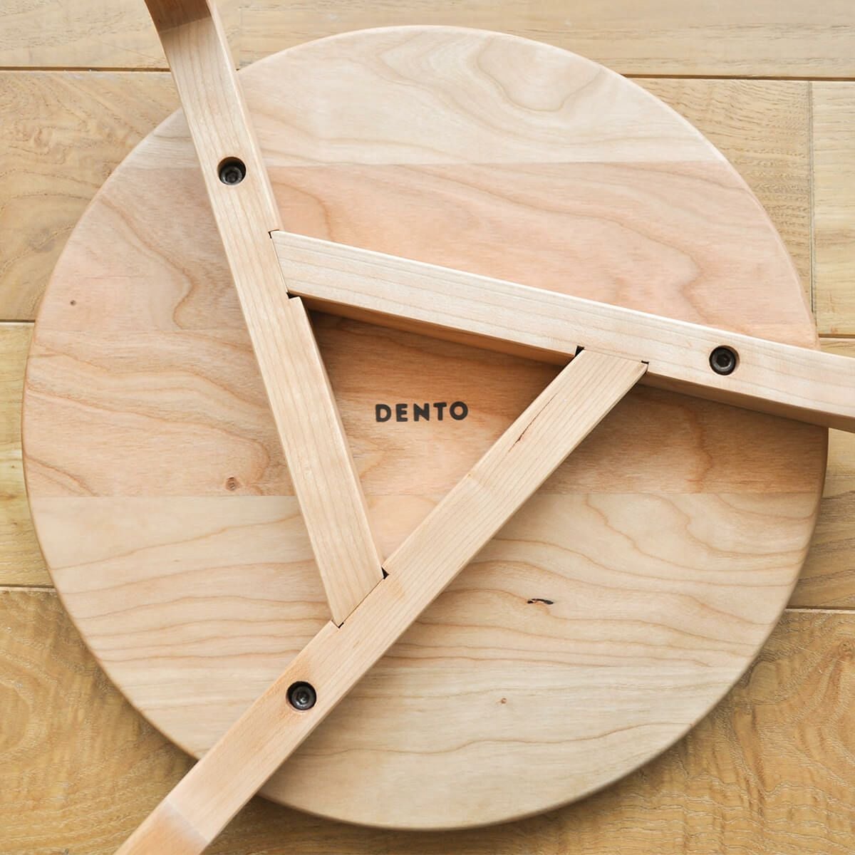 LISCIO | Stool (3本脚スツール) | DENTO STORE | 額縁・家具ブランド
