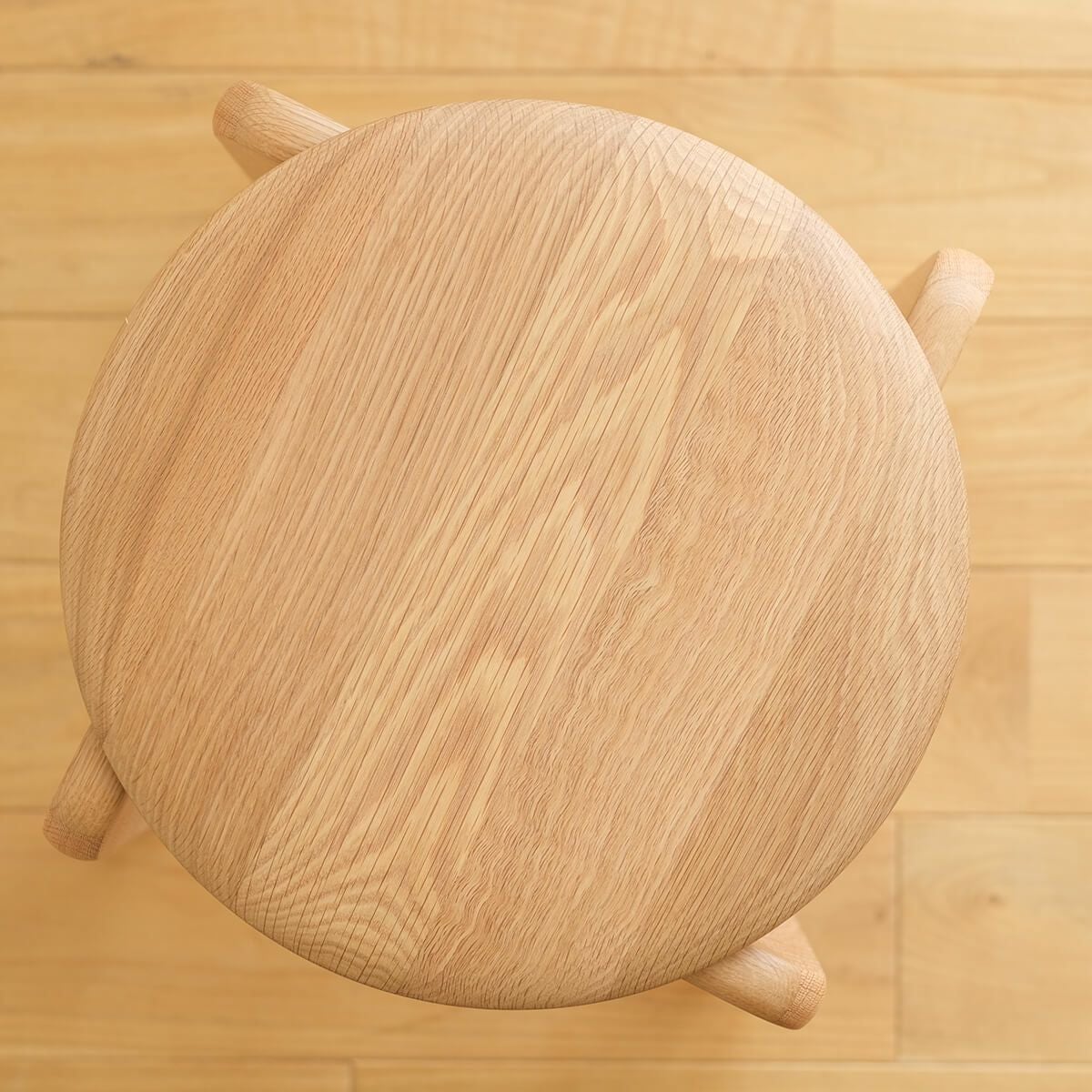 DENTO LISCIO スツール　木製　ウォールナット LISCIO | Stool (3本脚スツール) | DENTO STORE | 額縁・家具ブランド
