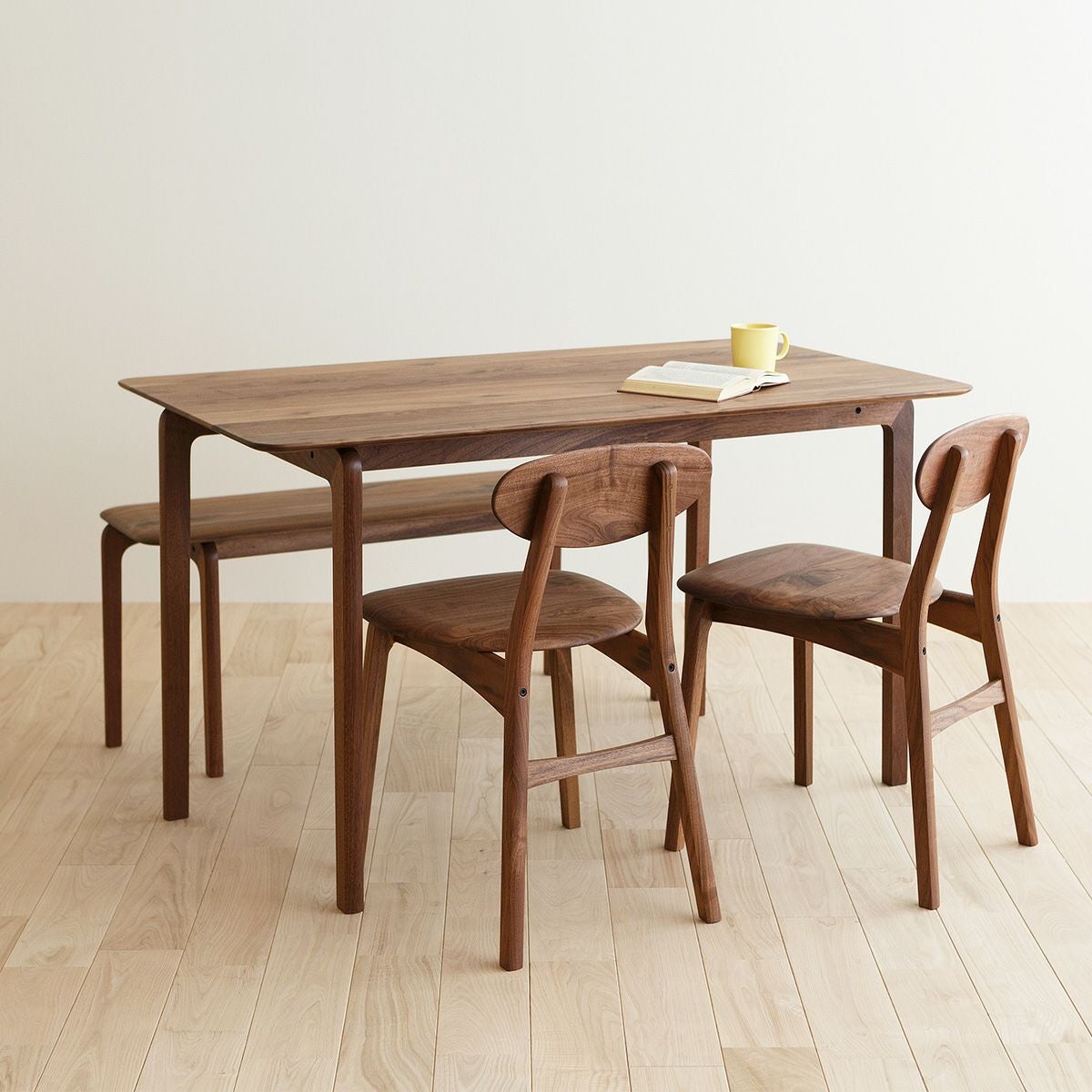 LISCIO | Dining Table 126×70cm (ダイニングテーブル) | DENTO STORE
