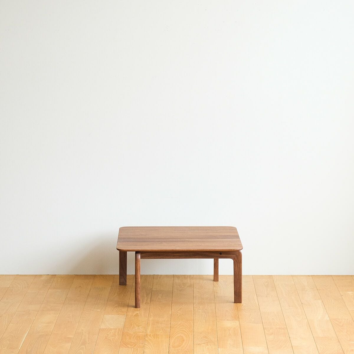 LISCIO | Low Table 70×70cm (ローテーブル) | DENTO STORE | 額縁