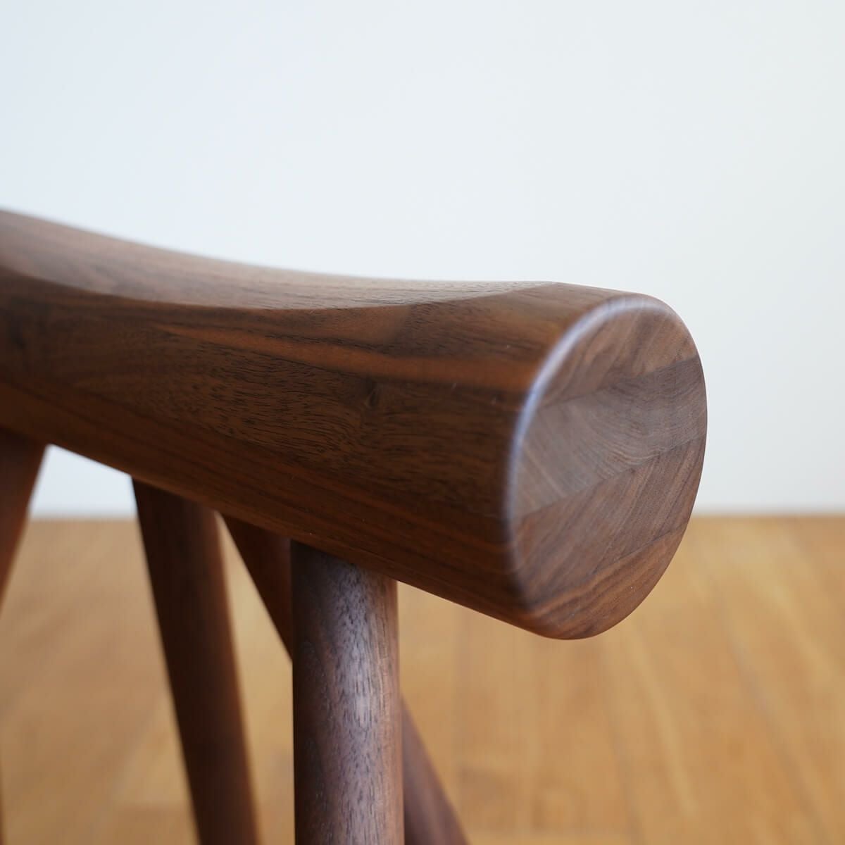 ES | stool &Shoehone (スツール) | DENTO STORE | 額縁・家具ブランド