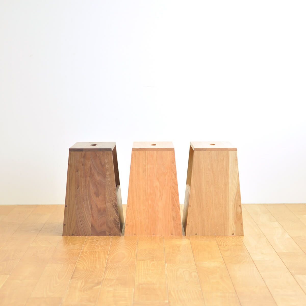 FAVORMADE | Stool Storage / スツールにもなる収納ラック | DENTO