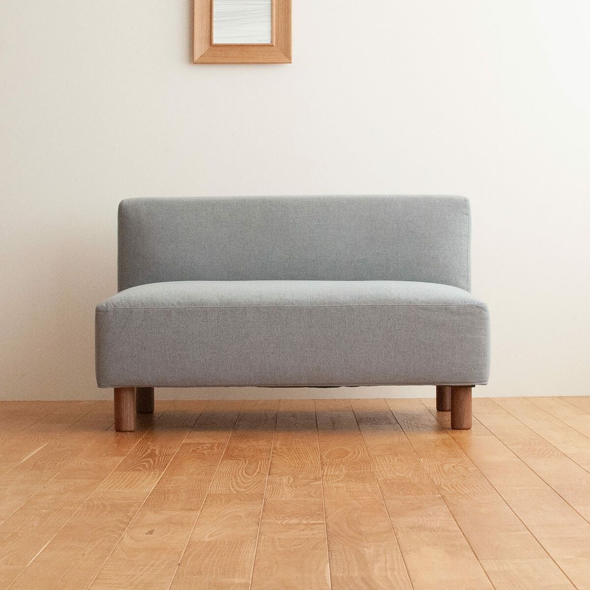 COCCO | Armless Sofa 112 (ソファ) | DENTO STORE | 額縁・家具