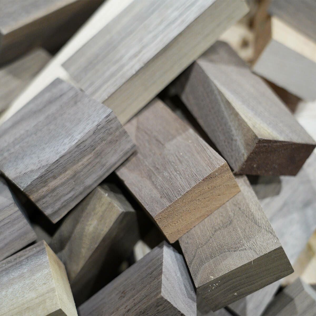 薪　ミックス　端材 キャンプ用薪 広葉樹ミックス 30cm【100サイズ】 | 橋口木材加工センター