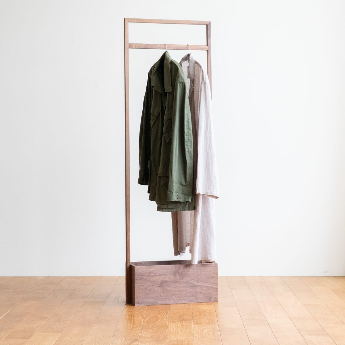 LISCIO | Hanger Rack（収納） | DENTO STORE | 額縁・家具ブランド