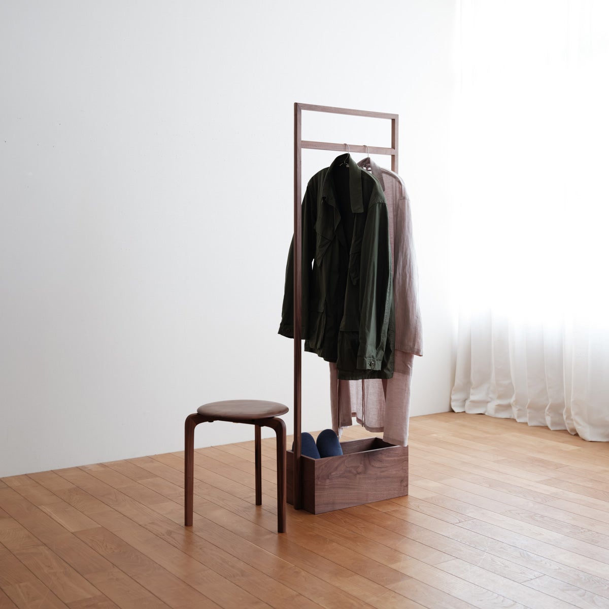 LISCIO | Hanger Rack（収納） | DENTO STORE | 額縁・家具ブランド